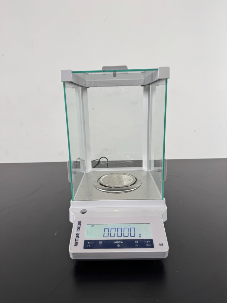 Image of Mettler Toledo ME54E Analytical Balance